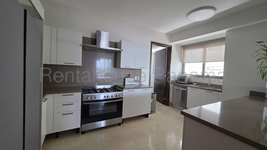 Alquiler de Apartamento en Santa Maria Ph Greenview CCO