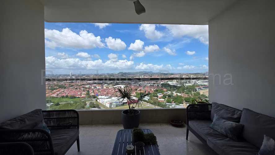 Alquiler de Apartamento en Santa Maria Ph Greenview CCO