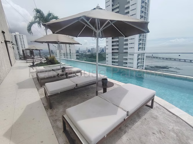 Alquiler de Apartamento en Coco del Mar Ph Dovle CCO