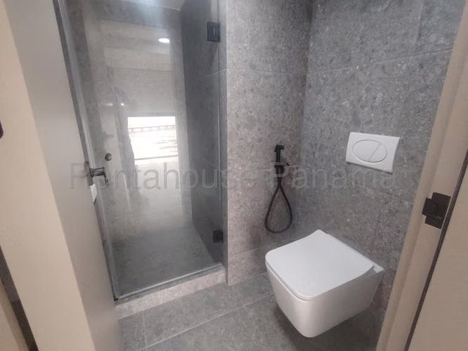 Alquiler de Apartamento en Coco del Mar Ph Dovle CCO