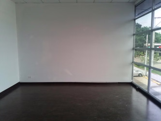 Alquiler de Local en Altos de Panama Sky Plaza KC