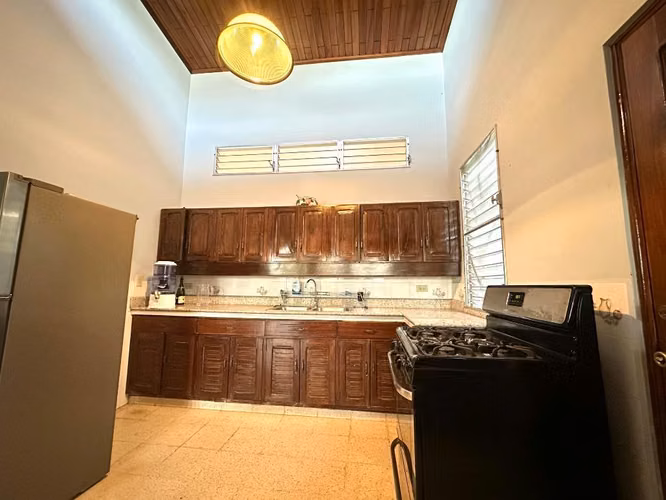  CASA AMPLIA Y ELEGANTE EN VENTA – VILLA DORA, DAVID, CHIRIQUÍ  - Imagen 4