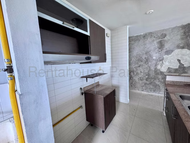 Vendo Apartamento en Punta Pacifica OF26-8709
