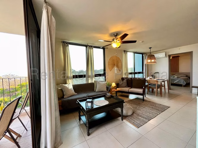 Vendo Apartamento en San Carlos OF25-9376