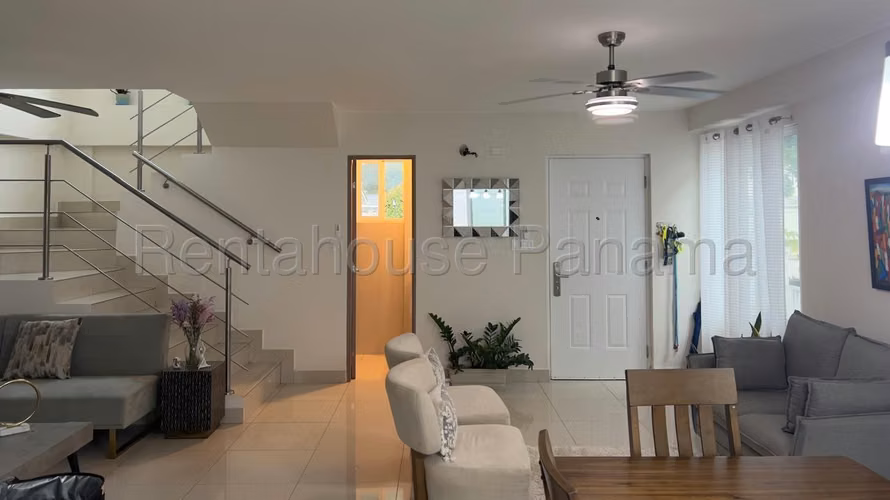 Alquilo Casa en Chorrera OF26-4876