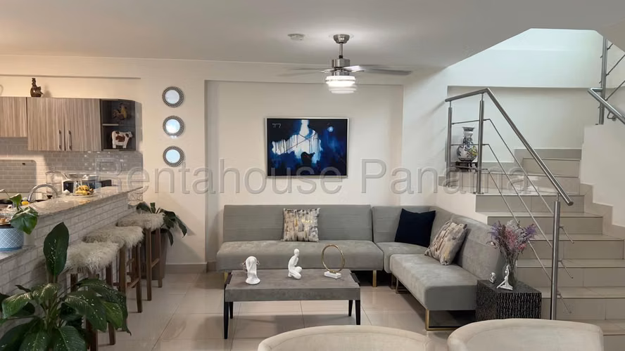 Alquilo Casa en Chorrera OF26-4876