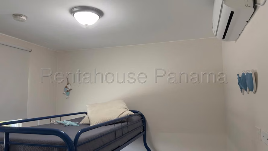Alquilo Casa en Chorrera OF26-4876