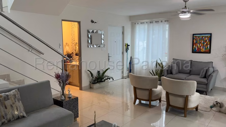 Alquilo Casa en Chorrera OF26-4876