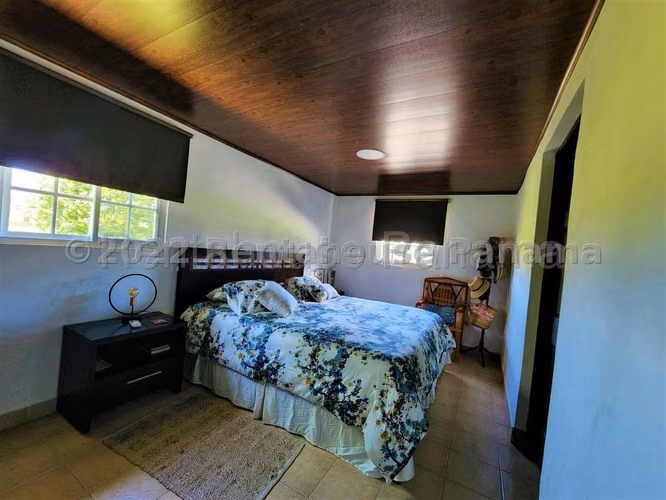 Vendo Granja Avicola en Nata OF26-4519