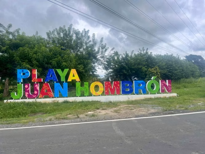 land for sale Juan hombron