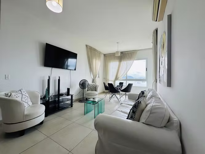 Venta de Apartamento en Causeway Towers 6000 (TMP)