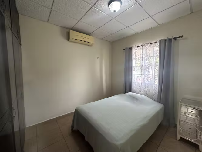 SE ALQUILA CASA AMOBLADA Y CERCADA EN ÁREA EXCLUSIVA DE DAVID