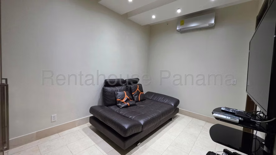 Apartamento Amoblado en Alquiler en Greenview Santa Maria  CIG268719
