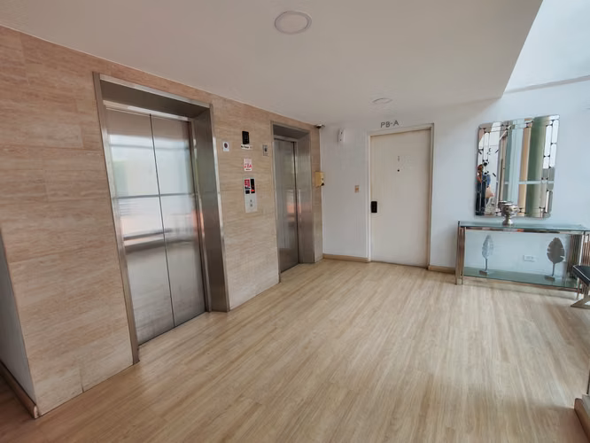 VENDO APARTAMENTO EL MARE 300