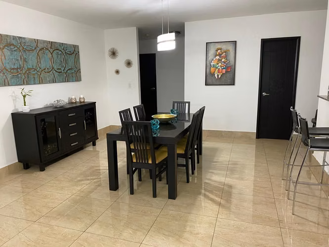 Se Vende Apartamento PH The Regent - San Francisco.
