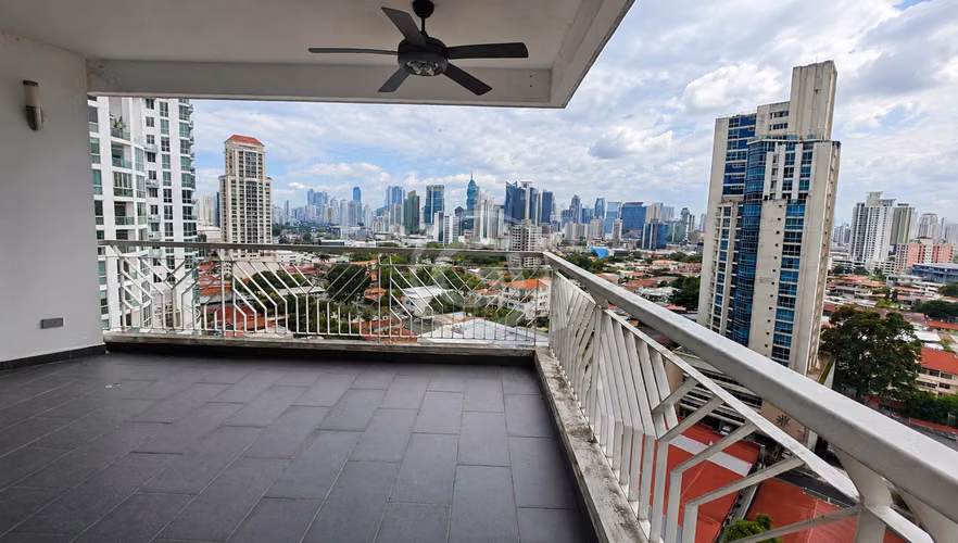 Venta Apartamento Keops Tower Remate Bancario 1,875 $/m2