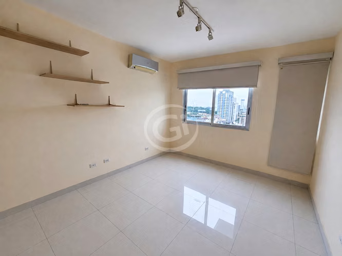 Venta Apartamento Keops Tower Remate Bancario 1,875 $/m2