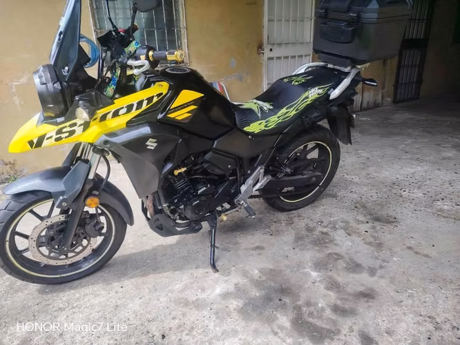Se vende Suzuki V stron lista para traspaso últimas condiciones