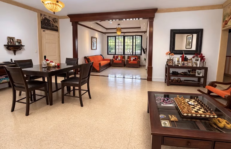 Panamá Pacífico alquilo casa 300 M2,semi amoblado