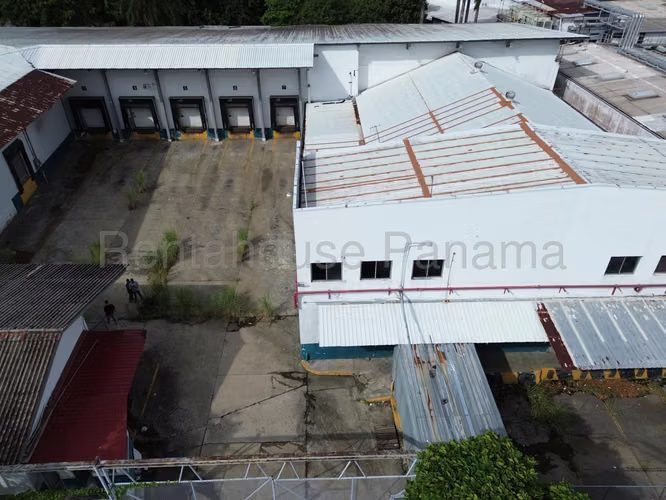 26-8762RGG Bodega / Galera en alquiler Juan Díaz. 4725m2 Lea la descripción.