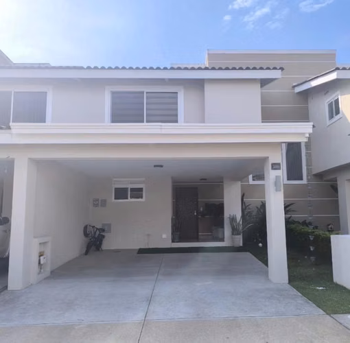 Panamá Pacífico alquilo casa  amoblda