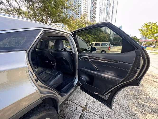 2017 LEXUS RX450H