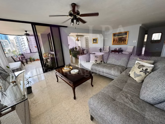 Venta de apartamento en Obarrio PH La Ronda