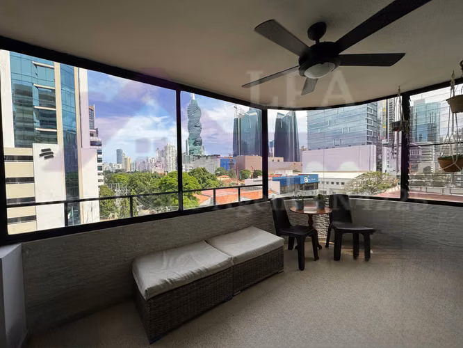 Venta de apartamento en Obarrio PH La Ronda