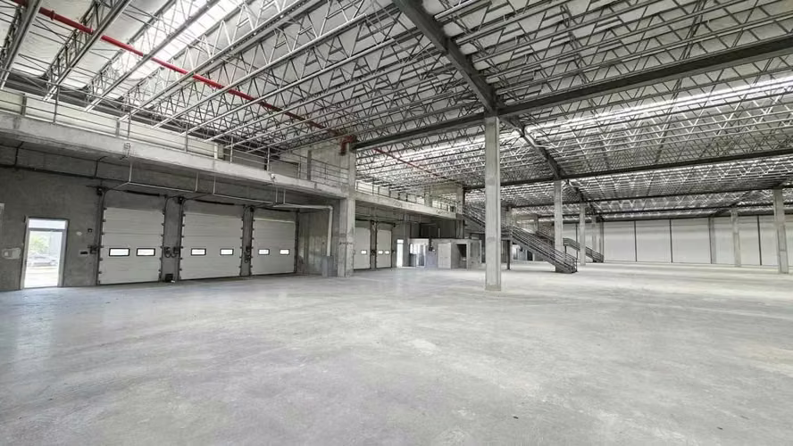 Venta de Ofibodega cerca de Costa del Este