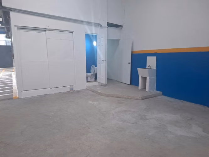 Se Alquila Local / Bodega para Acopio y Distribución Mayorista – Av. La Paz, El Ingenio  Betania(ZM5)