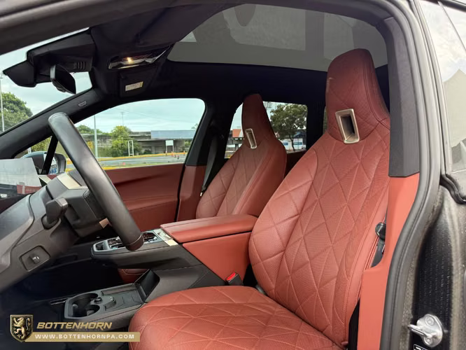 BMW iX xDrive 40 Full Extras Garantia vigente con BMW - Imagen 8