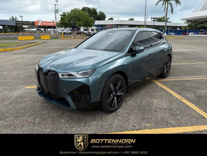BMW iX xDrive 40 Full Extras Garantia vigente con BMW