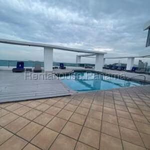 Alquiler de Apartamento con 102m2 en Avenida Balboa PH Grandbay 26-8731SR