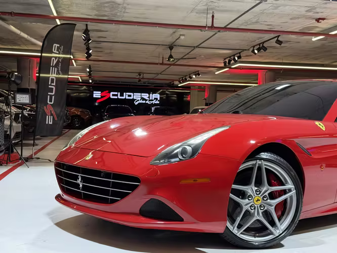 Ferrari California T 2016