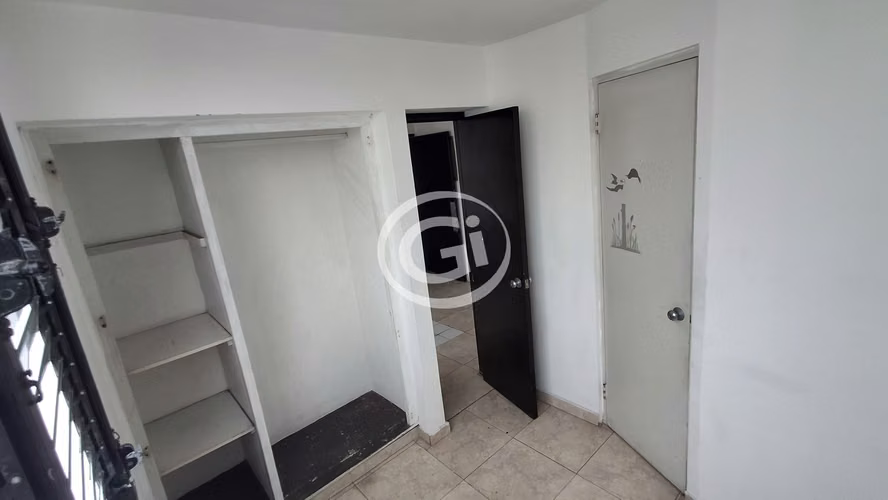 Espacioso apartamento en Marbella Tower 2 4H|4B
