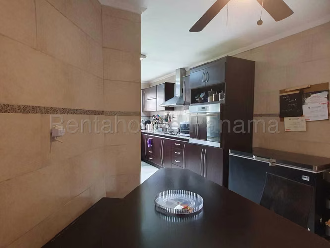 Venta de Casa en Reparto Nuevo Panama Solo Cliente Directo MC