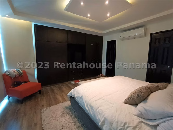 Venta de Apartamento en Punta Pacifica Ph Mystic Point NS