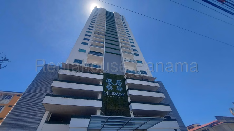Alquilo Apartamento en Carrasquilla OF26-8246