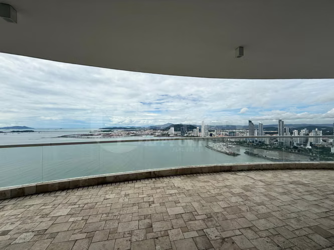 Alquiler de apartamento en PH The Point, Paitilla