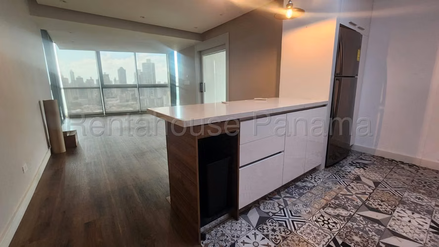 Alquilo Apartamento en Coco del Mar OF26-7984