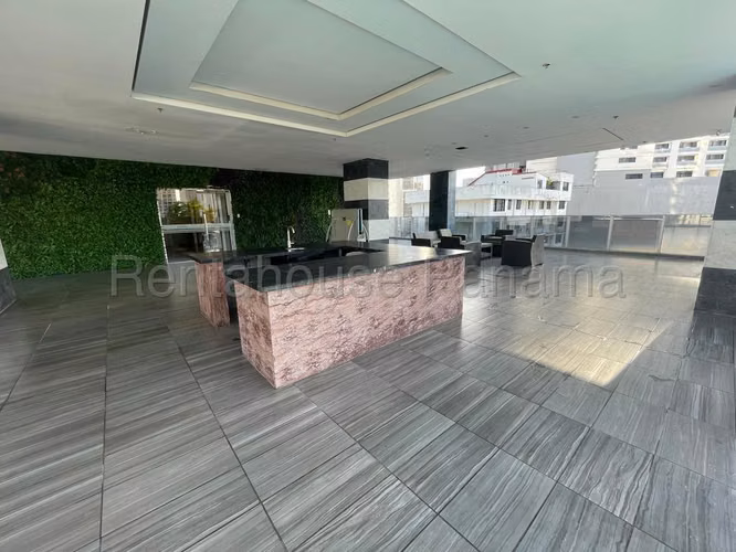 Alquilo Apartamento en Obarrio OF26-8756