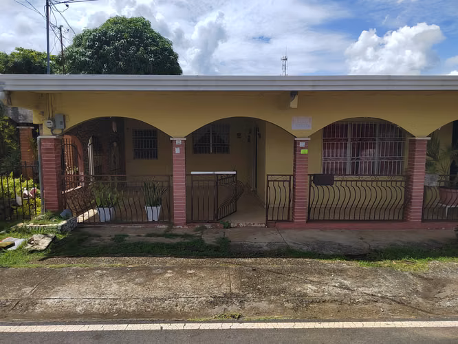 SALE OF HOUSE ON TABLES