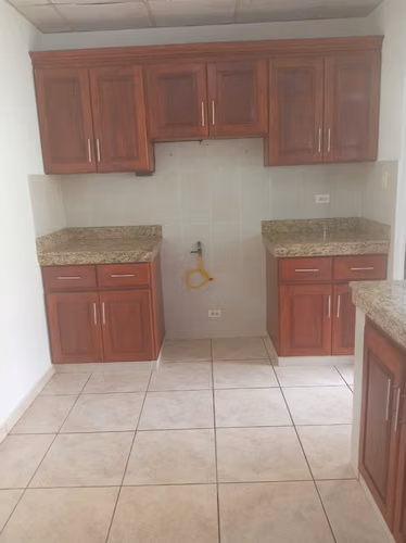 VENTA DE CASA EN BRISAS DEL GOLF ARRAIJÁN