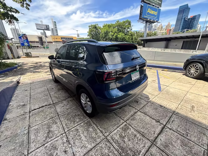 VOLKSWAGEN T CROSS
