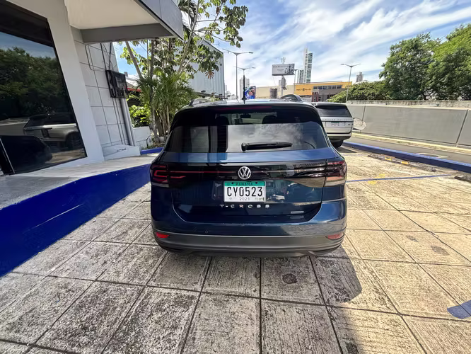 VOLKSWAGEN T CROSS