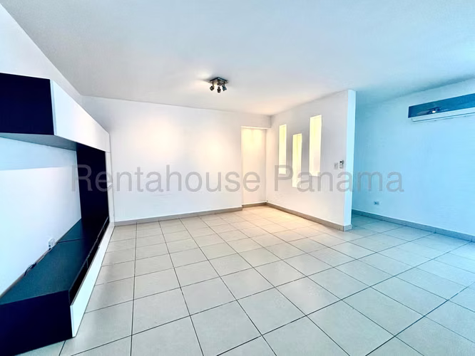 Se Vende Apartamento en San Francisco LA26-8767