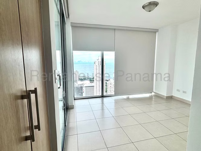 Se Vende Apartamento en San Francisco LA26-8767