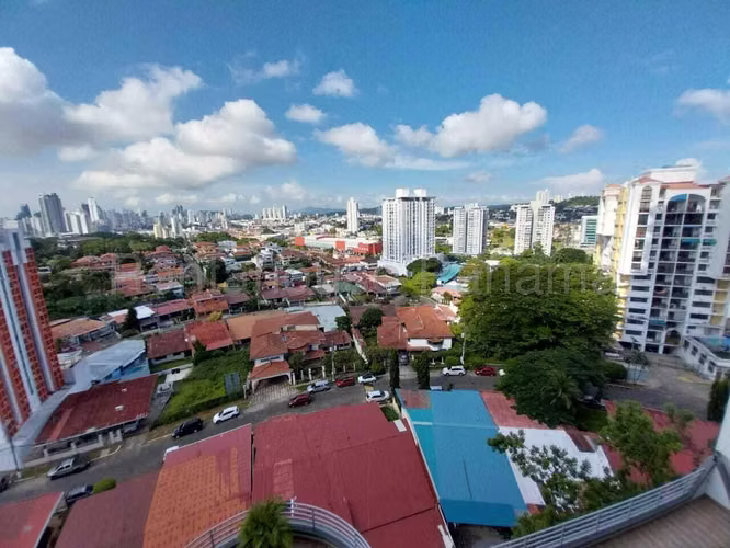 Se Vende Apartamento en Hato Pintado LA26-8770
