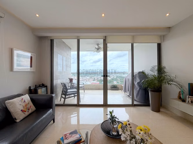Apartamento en Venta en Santa María Panamá – Amplio Modelo de 215 m² en Comunidad Exclusiva
