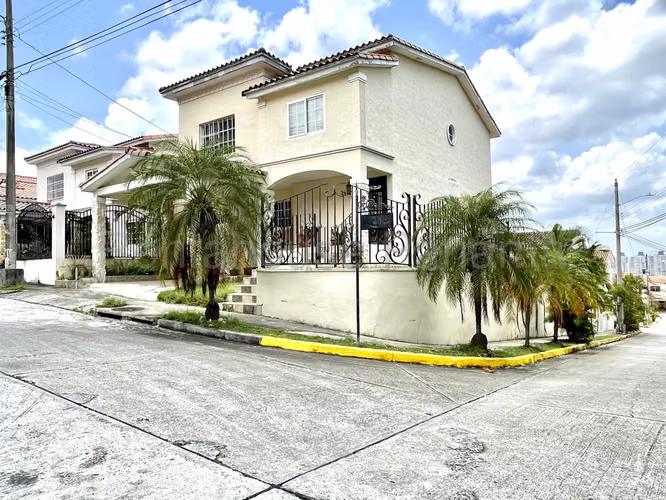 Sale of House in Altos De Panama KC